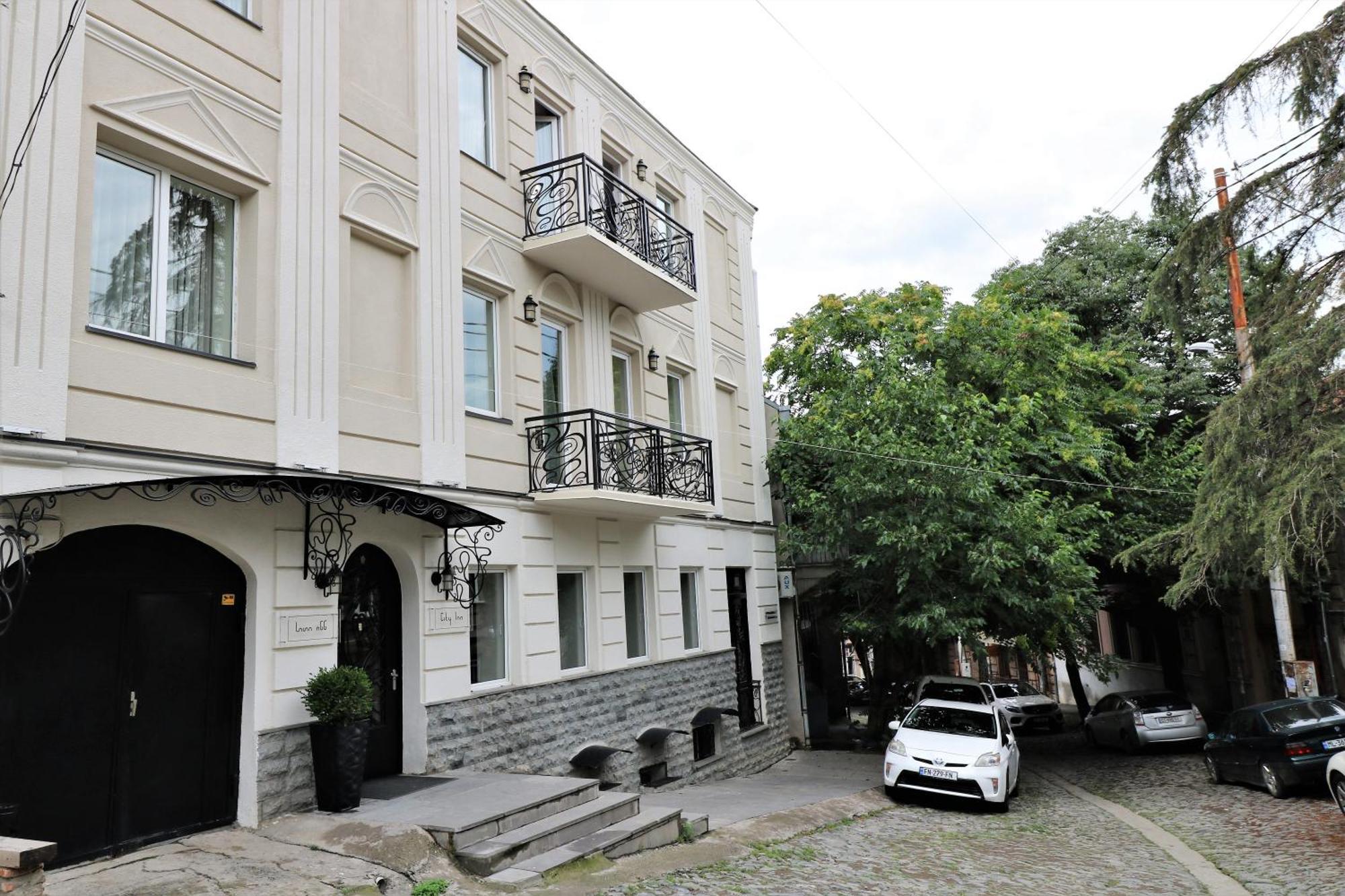 City Inn - Boutique Hotel Тбилиси Екстериор снимка