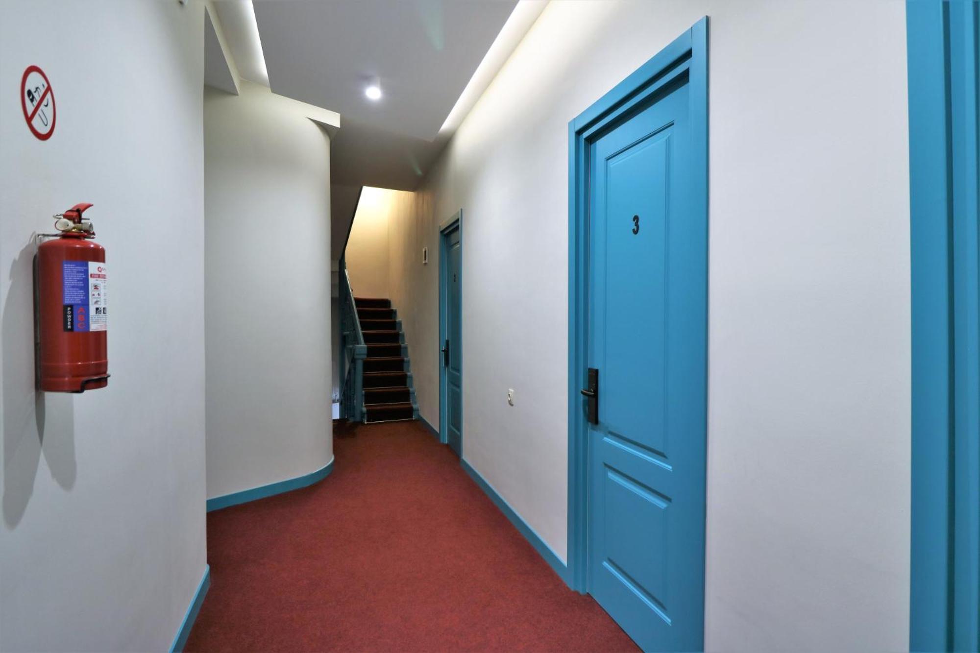 City Inn - Boutique Hotel Тбилиси Екстериор снимка