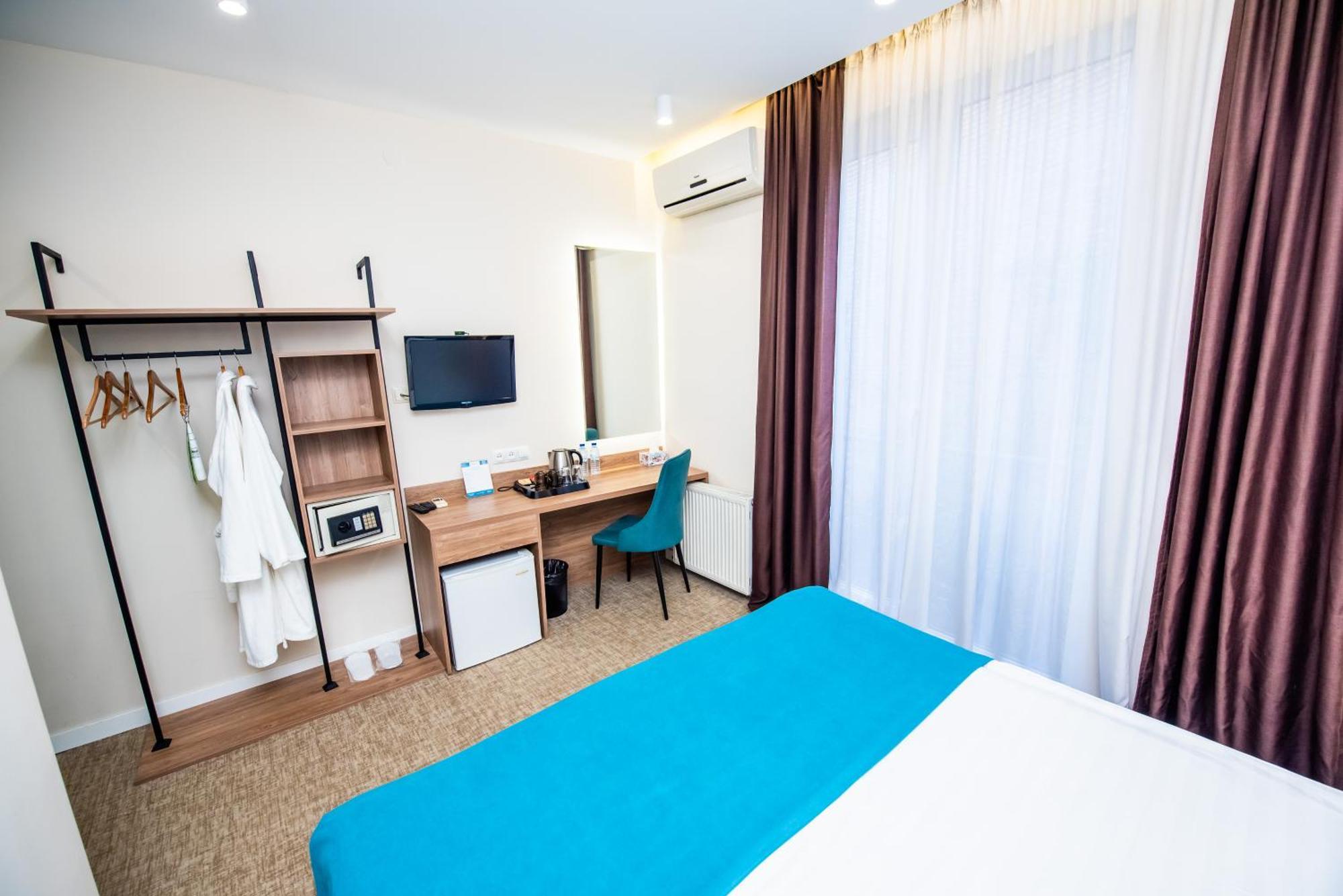 City Inn - Boutique Hotel Тбилиси Екстериор снимка