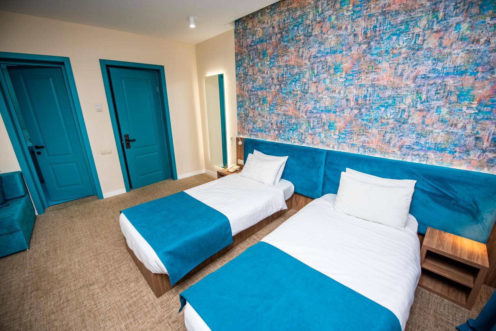 City Inn - Boutique Hotel Тбилиси Екстериор снимка